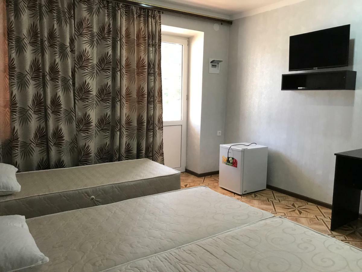 Ainar Otel Gagra Dış mekan fotoğraf