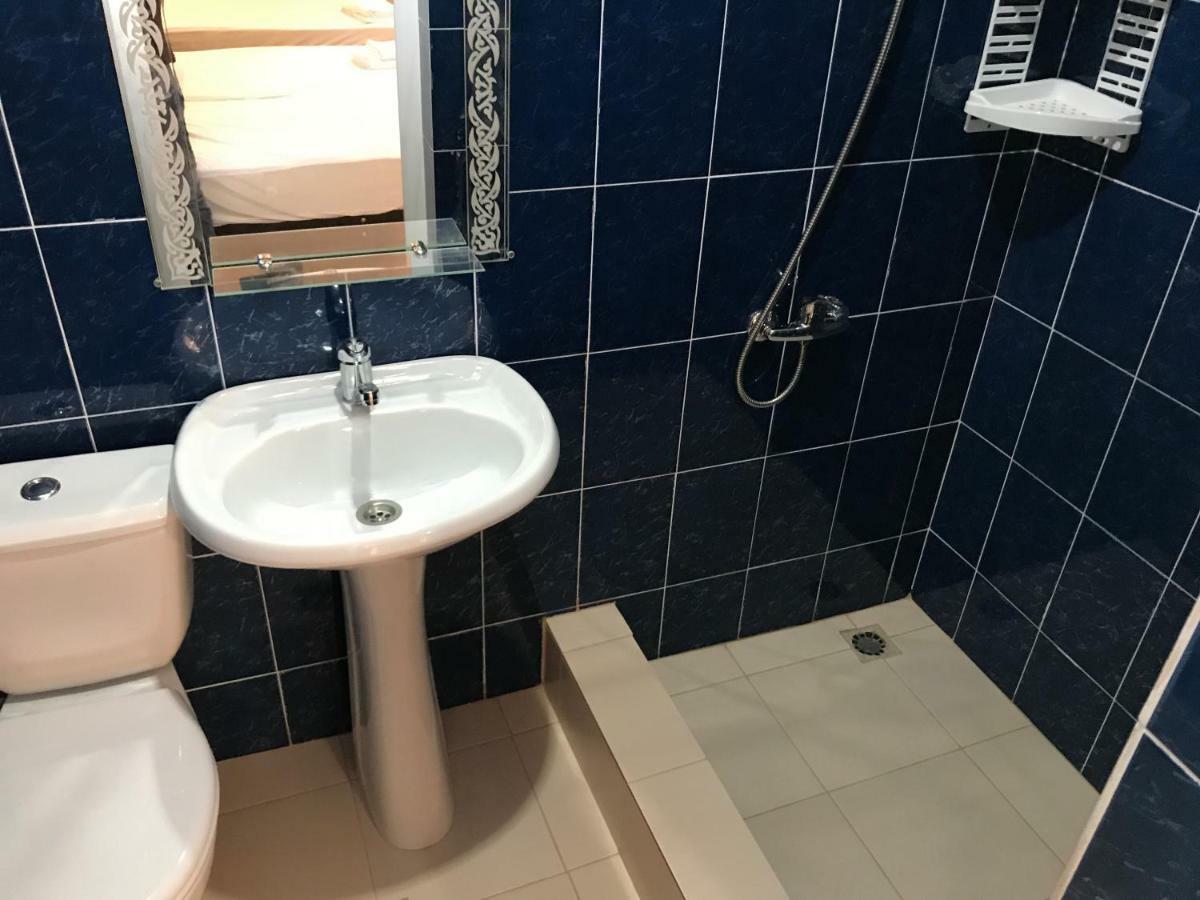 Ainar Otel Gagra Dış mekan fotoğraf