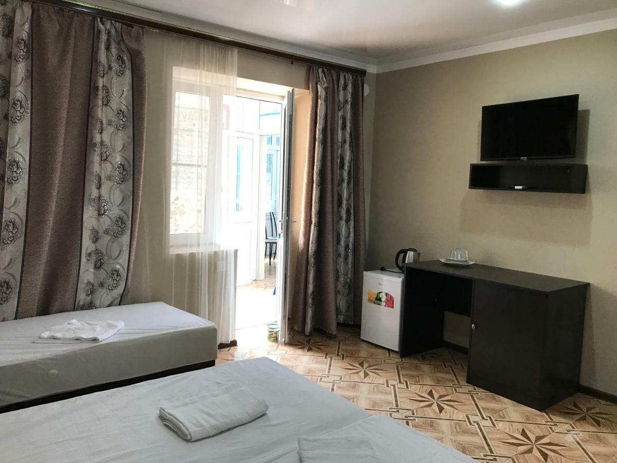 Ainar Otel Gagra Dış mekan fotoğraf