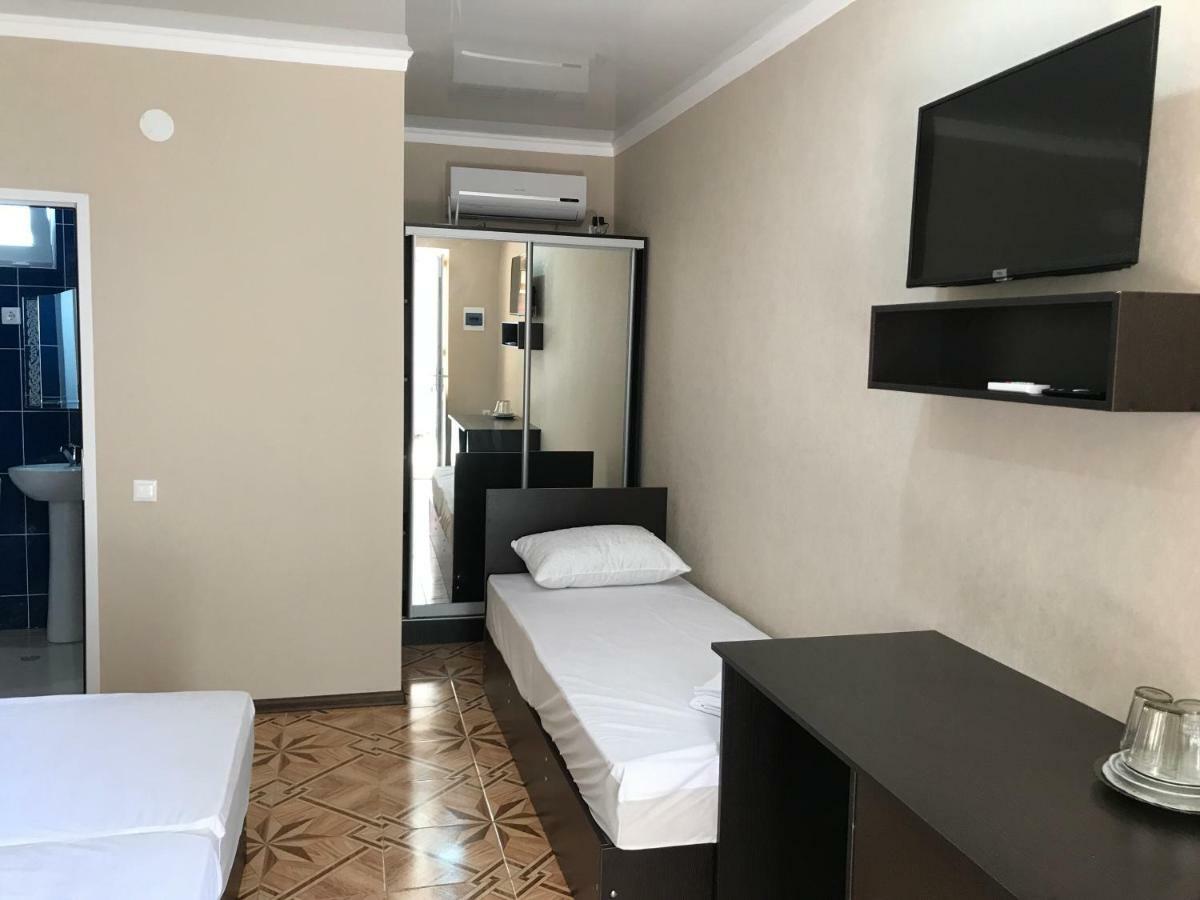 Ainar Otel Gagra Dış mekan fotoğraf