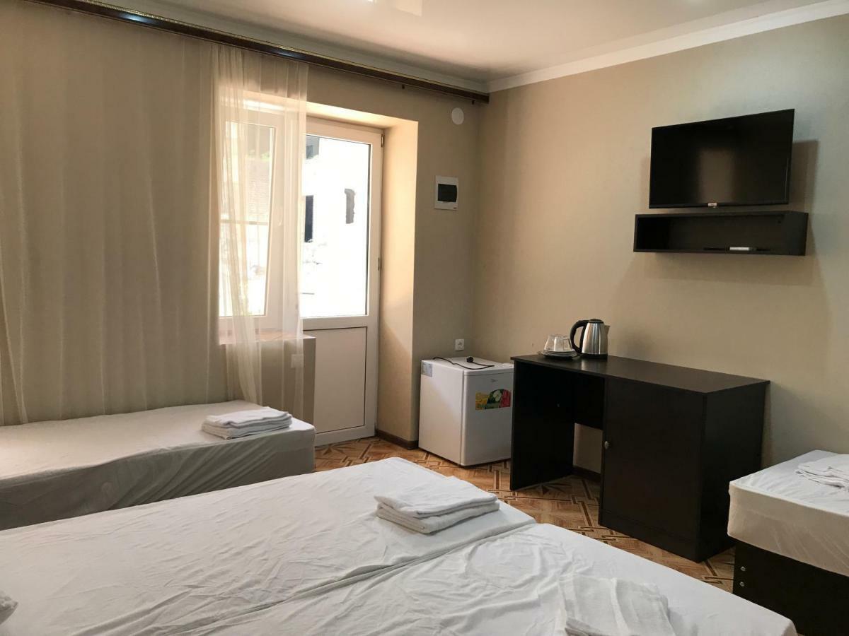 Ainar Otel Gagra Dış mekan fotoğraf