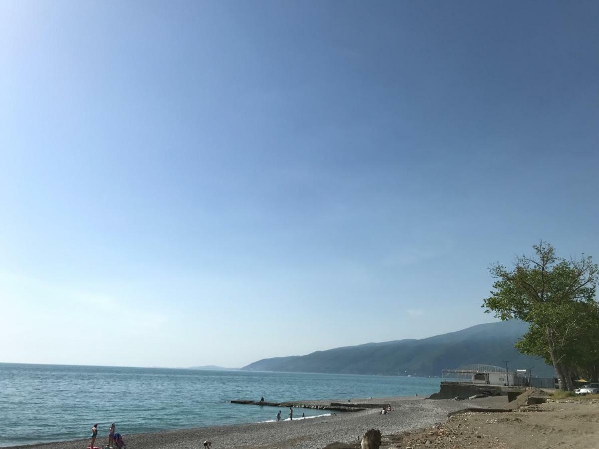 Ainar Otel Gagra Dış mekan fotoğraf